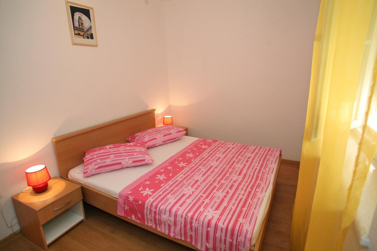 Apartmani Petra Trogir Rum bild