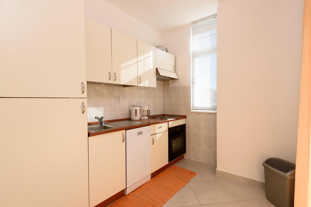 Apartmani Petra Trogir Exteriör bild